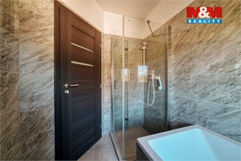 Pronájem bytu 3kk, 73 m² - 16