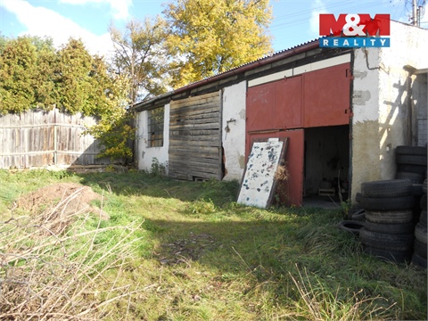 Prodej rodinného domu, 1 805 m² 12