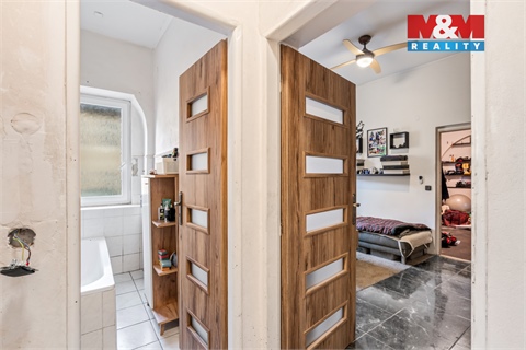 Prodej rodinného domu, 230 m² 18