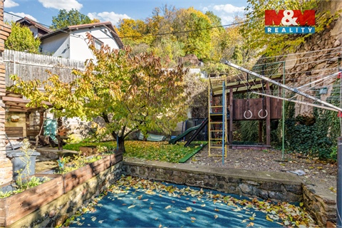 Prodej rodinného domu, 230 m² 12