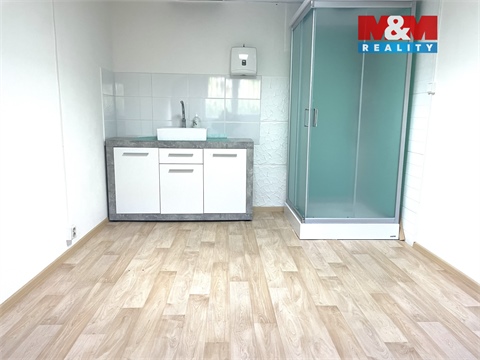 Pronájem komerčního objektu, 29 m² - 16