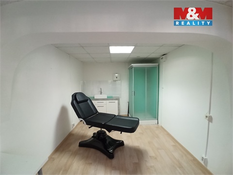 Pronájem komerčního objektu, 29 m² - 20