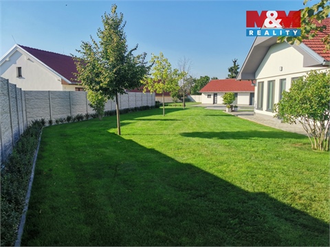 Prodej rodinného domu, 533 m² 28