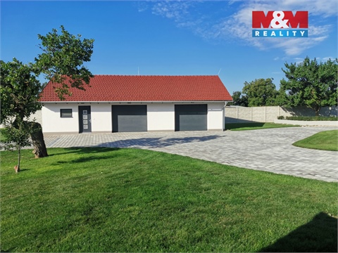 Prodej rodinného domu, 533 m² 26