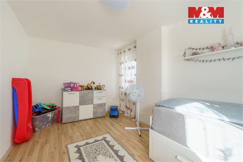 Prodej komerčního objektu, 700 m² 26