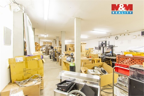 Prodej obchodních prostor, 140 m² 6