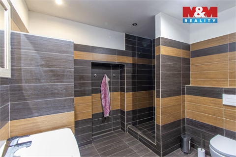 Prodej obchodních prostor, 140 m² - 12