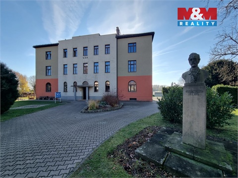 Prodej stavebního pozemku, 1 353 m² 26
