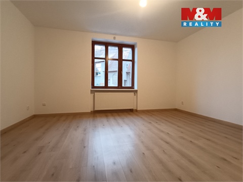 Pronájem bytu 2+1, 80 m² 2