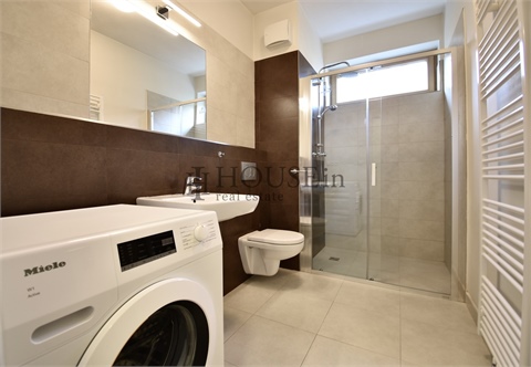 Pronájem bytu 3kk, 100 m² 16