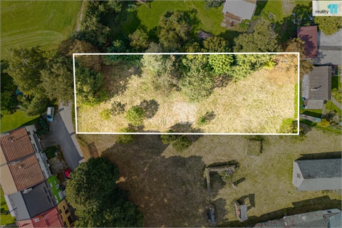 Prodej stavebního pozemku, 1 180 m² 0