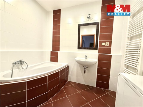 Pronájem bytu 3kk, 68 m² 4