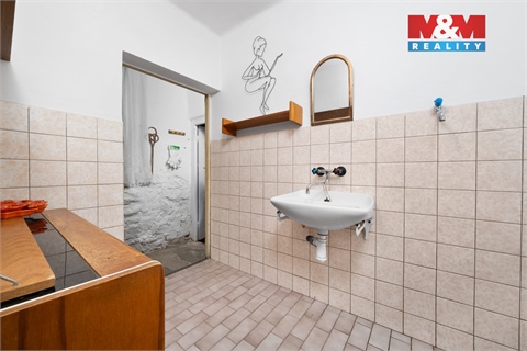 Prodej rodinného domu, 130 m² - 14