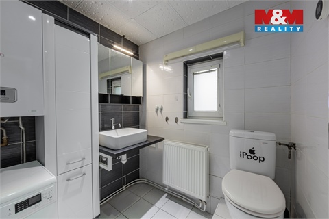 Prodej bytu 1kk, 33 m² - 0