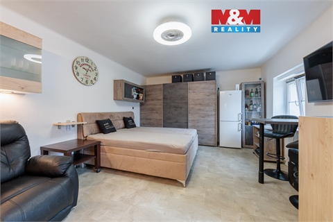 Prodej bytu 1kk, 33 m² 0