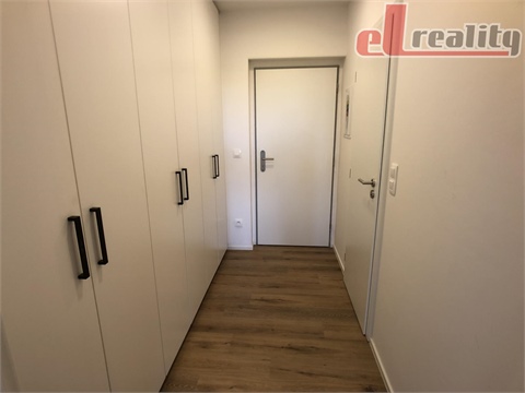 Pronájem bytu 1kk, 47 m² - 6