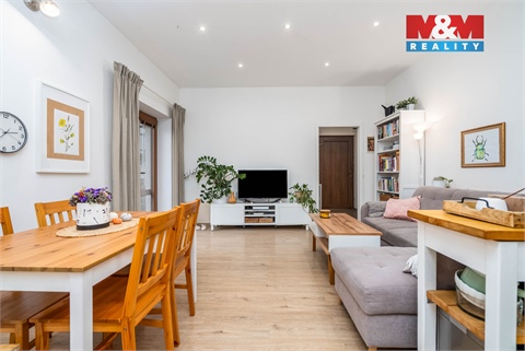 Prodej bytu 3kk, 72 m² 2