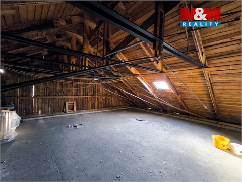 Prodej komerčního objektu, 328 m² - 14