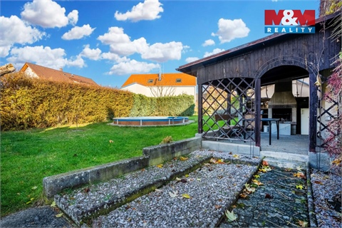 Prodej rodinného domu, 200 m² 10