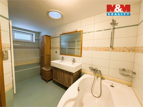 Pronájem bytu 3kk, 90 m² - 12