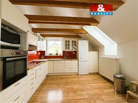 Pronájem bytu 3kk, 90 m² 0