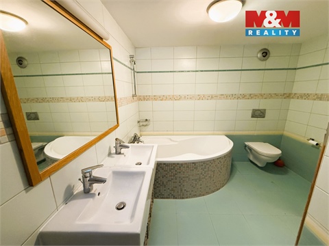 Pronájem bytu 3kk, 90 m² 12