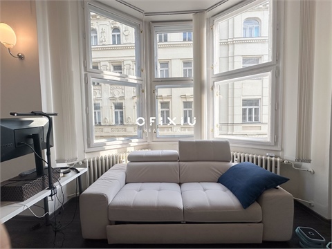 Pronájem kanceláře, 52 m² 2