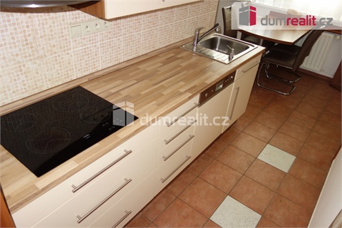 Pronájem bytu 2+1, 56 m² 0