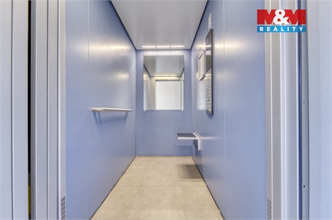 Prodej bytu 3kk, 104 m² 26