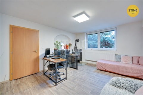 Prodej rodinného domu, 160 m² - 8