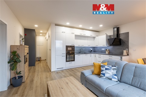 Prodej bytu 3kk, 78 m² 0