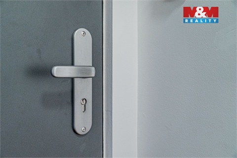 Pronájem bytu 3kk, 69 m² - 18