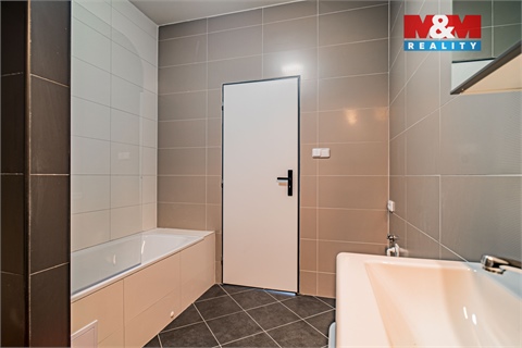 Pronájem bytu 3kk, 69 m² 16