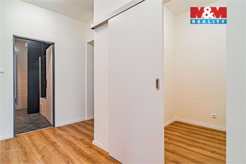 Pronájem bytu 3kk, 69 m² - 16