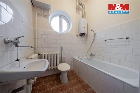 Prodej rodinného domu, 92 m² 12