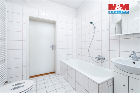 Prodej rodinného domu, 224 m² - 6