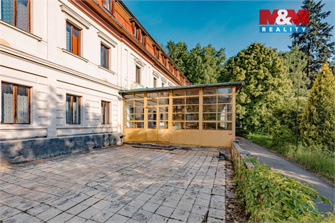 Prodej komerčního objektu, 293 m² 6