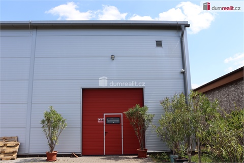 Pronájem skladu / haly, 138 m² 0
