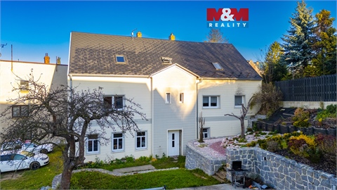 Prodej rodinného domu, 328 m² 0