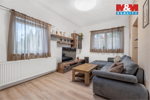 Prodej rodinného domu, 328 m² 14