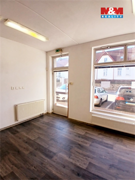 Pronájem obchodních prostor, 75 m² 2
