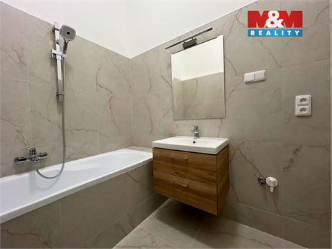 Pronájem bytu 2kk, 65 m² 4