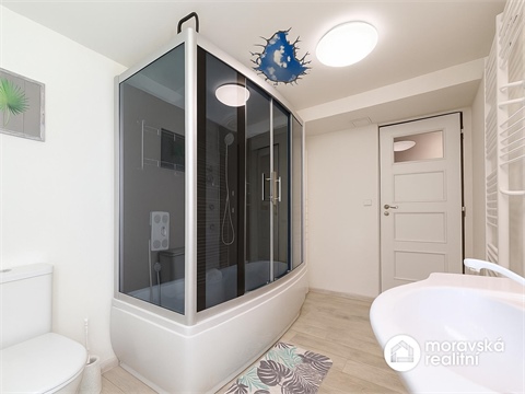 Prodej rodinného domu, 148 m² - 14