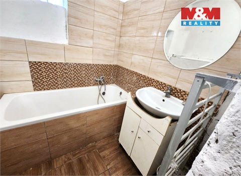 Prodej rodinného domu, 90 m² 2