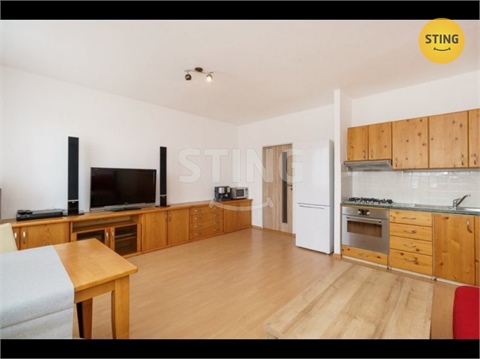 Pronájem bytu 1kk, 37 m² - 0