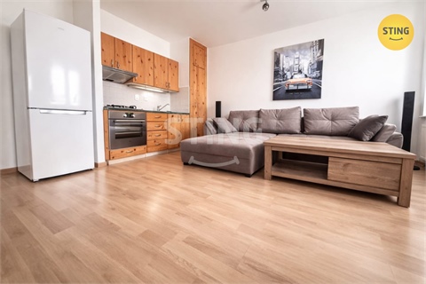Pronájem bytu 1kk, 37 m² 0