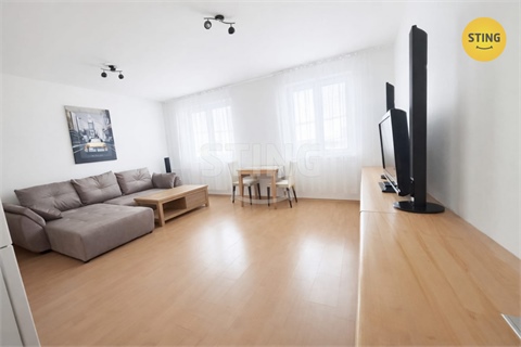 Pronájem bytu 1kk, 37 m² - 0