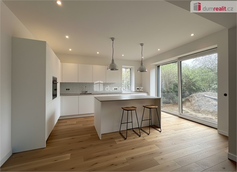 Prodej rodinného domu, 190 m² - 6