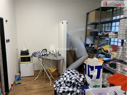 Pronájem obchodních prostor, 104 m² 12