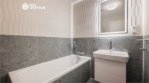 Pronájem bytu 2kk, 63 m² 10